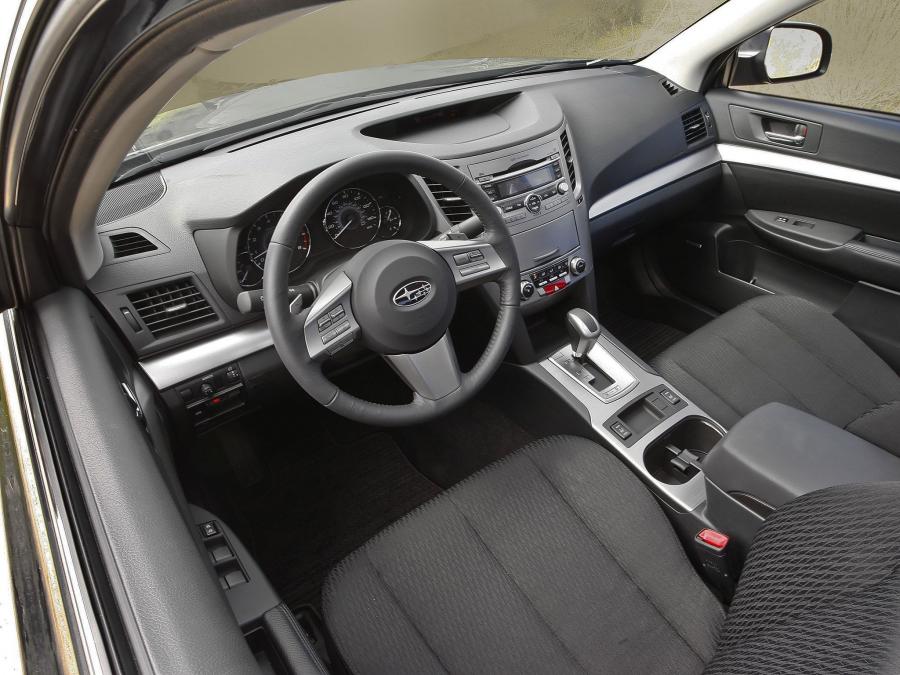  Subaru Legacy 2009 года  (фото 2 из 17)